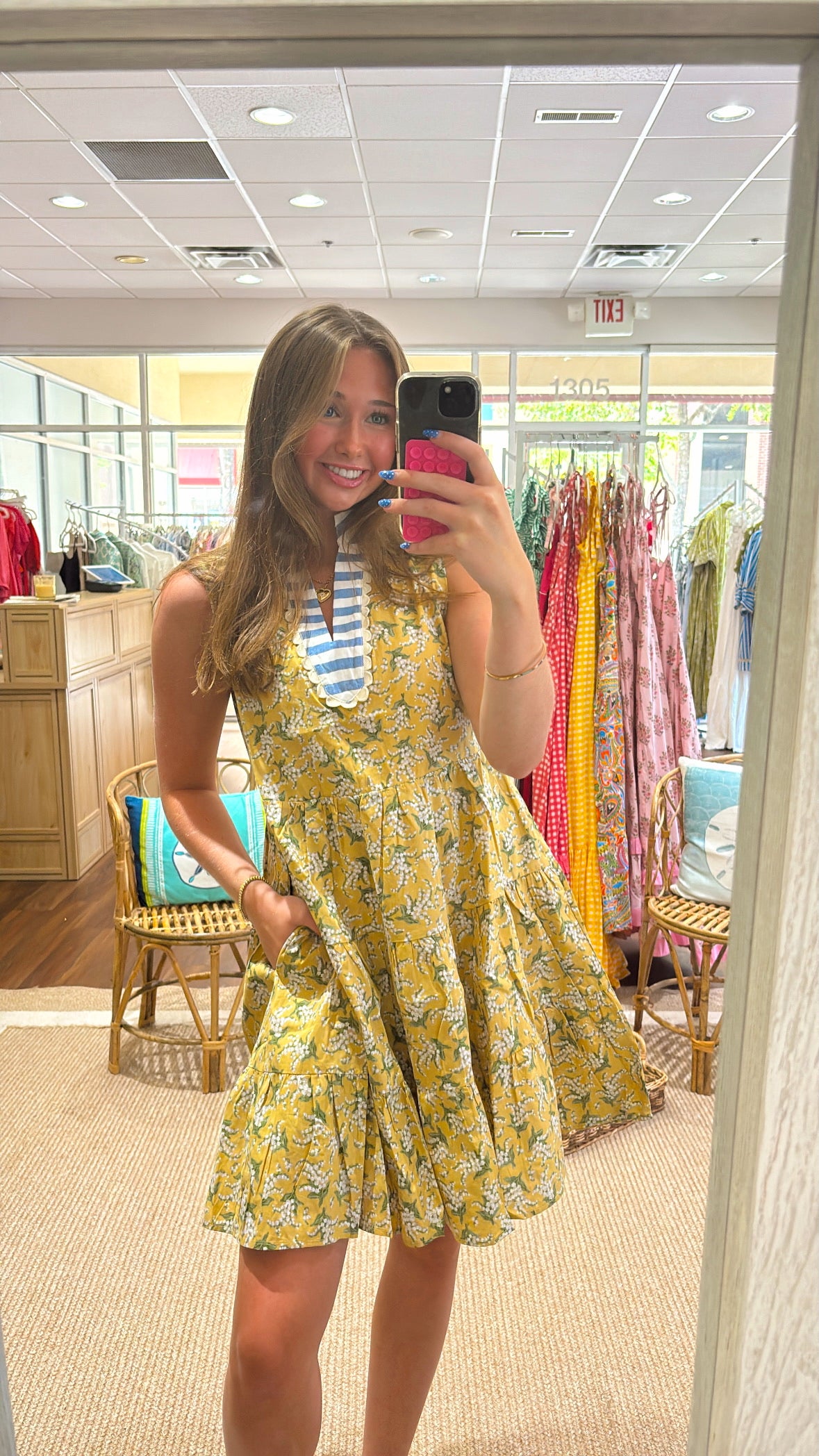 Susannah Sleeveless Flower Dress THML