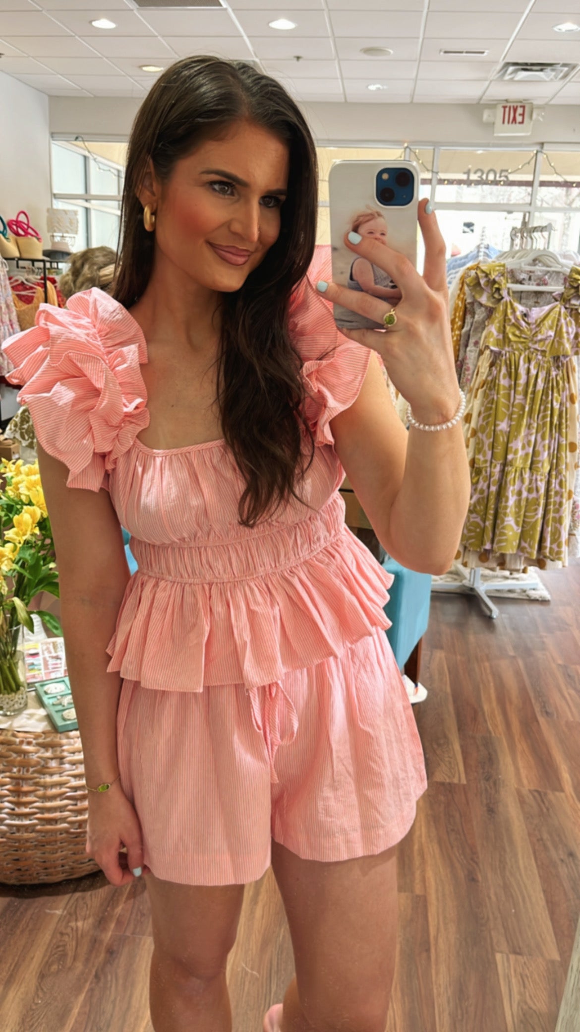 Mayfield Coral and White Set