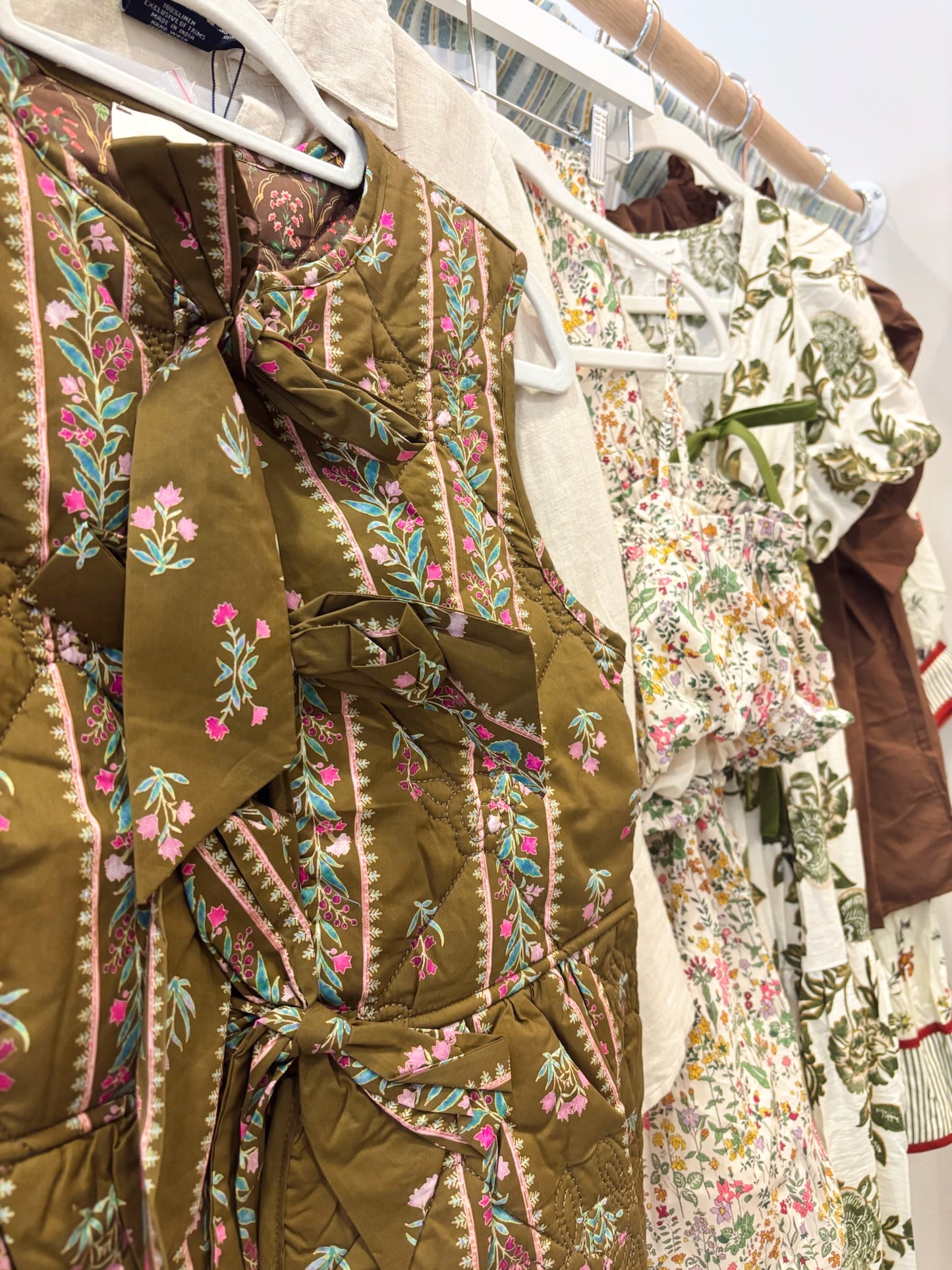 Quilted Tie Vest Entro
