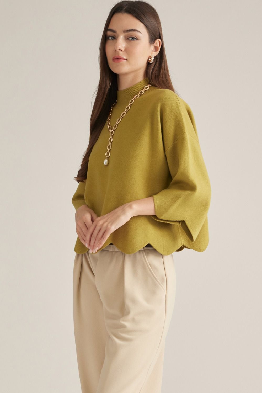 Martini Scalloped Sweater ENTRO