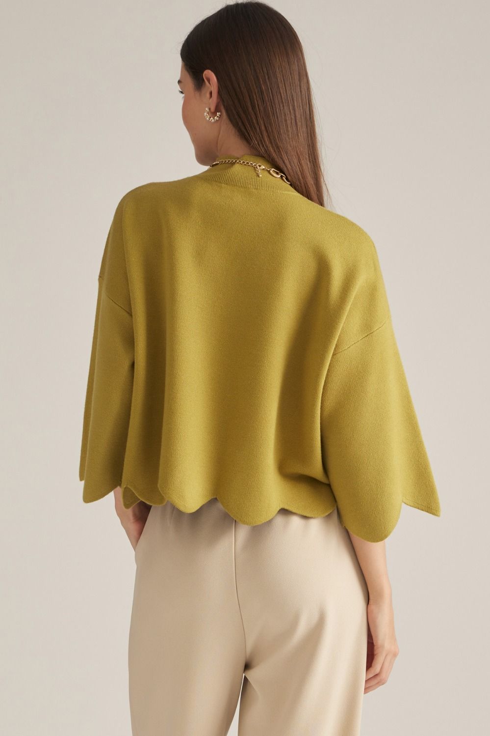 Martini Scalloped Sweater ENTRO