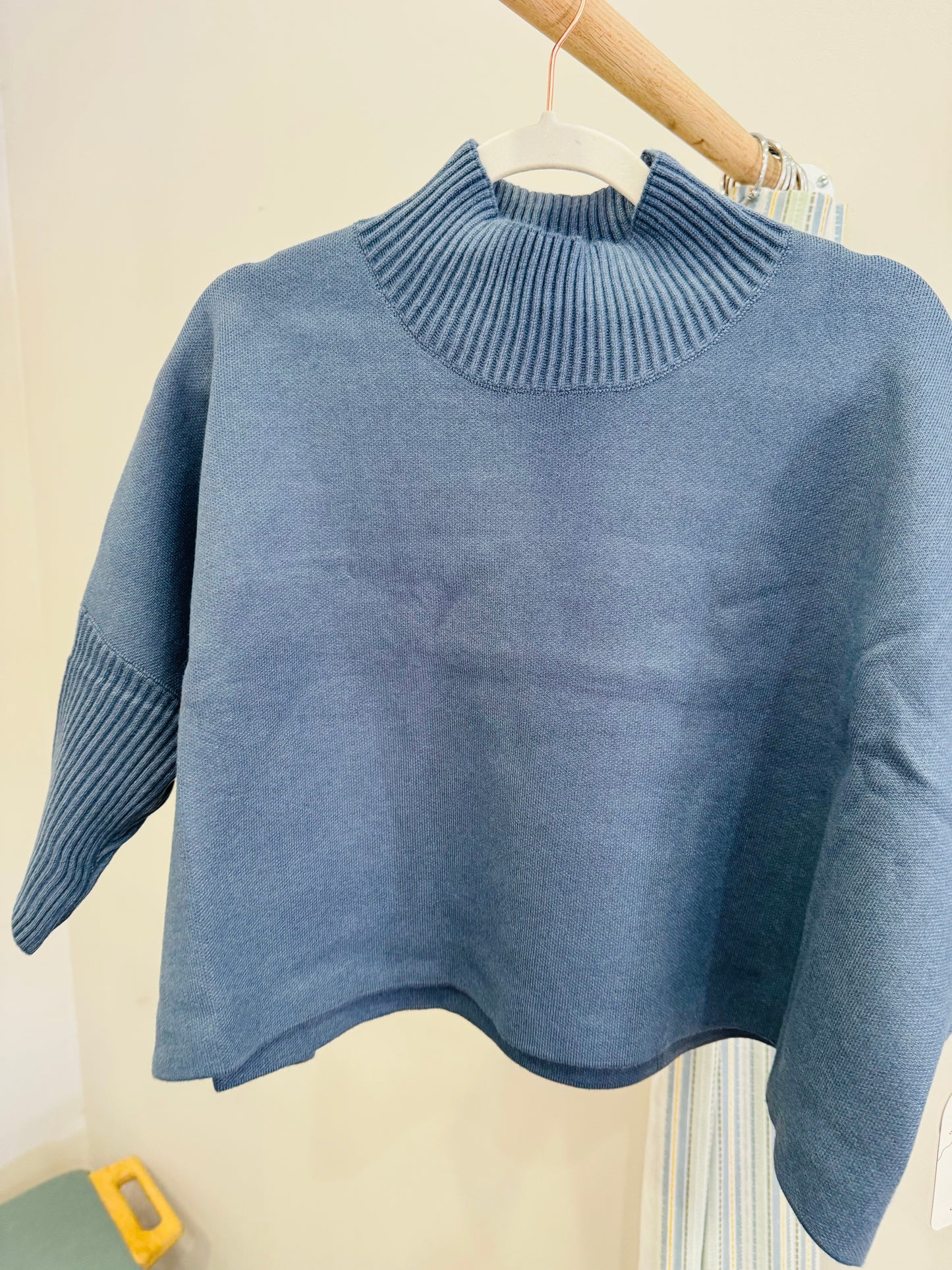 Aja Sweater Stormy Blue Kerisma