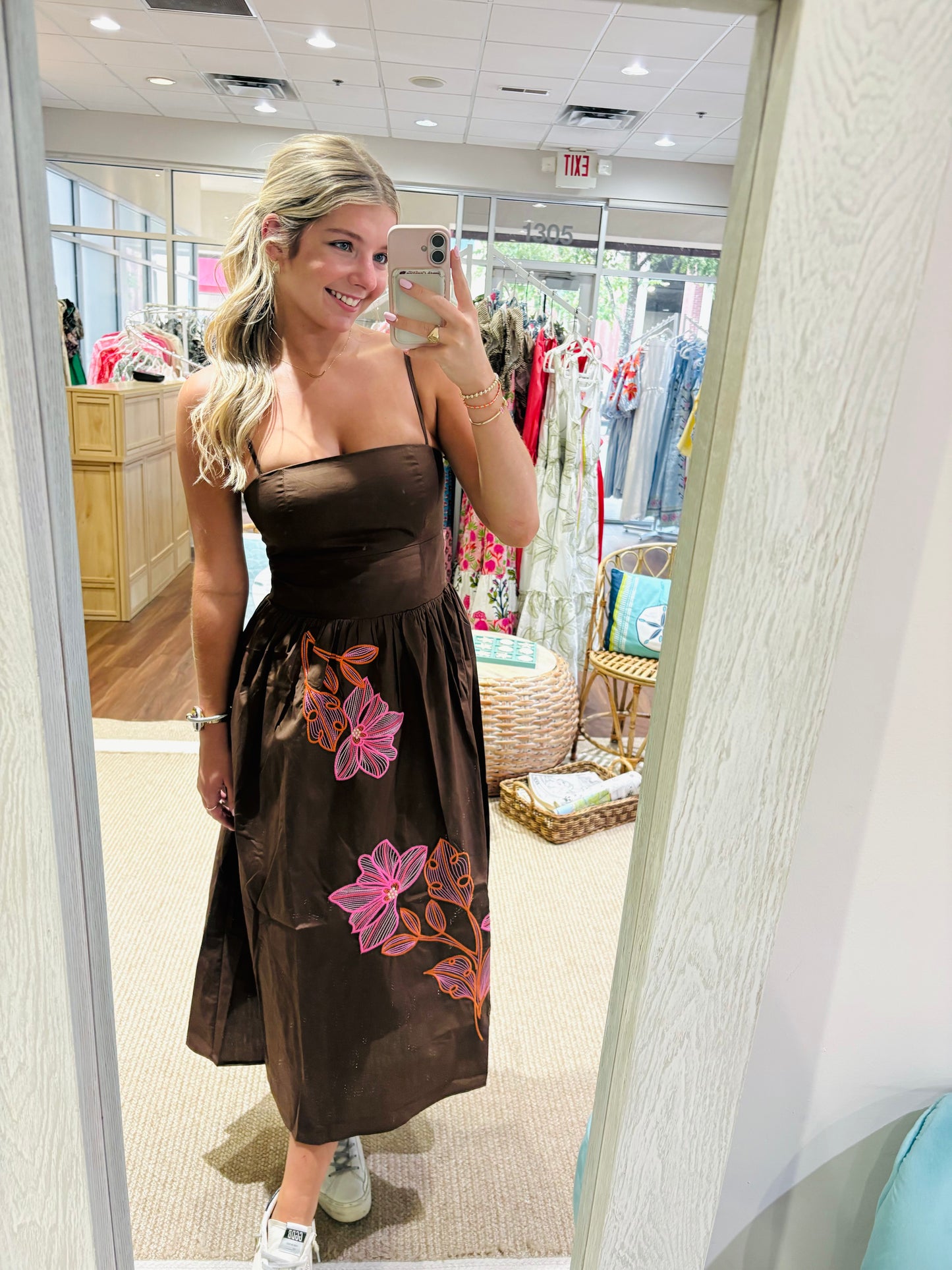 Hillary Dress THML Brown