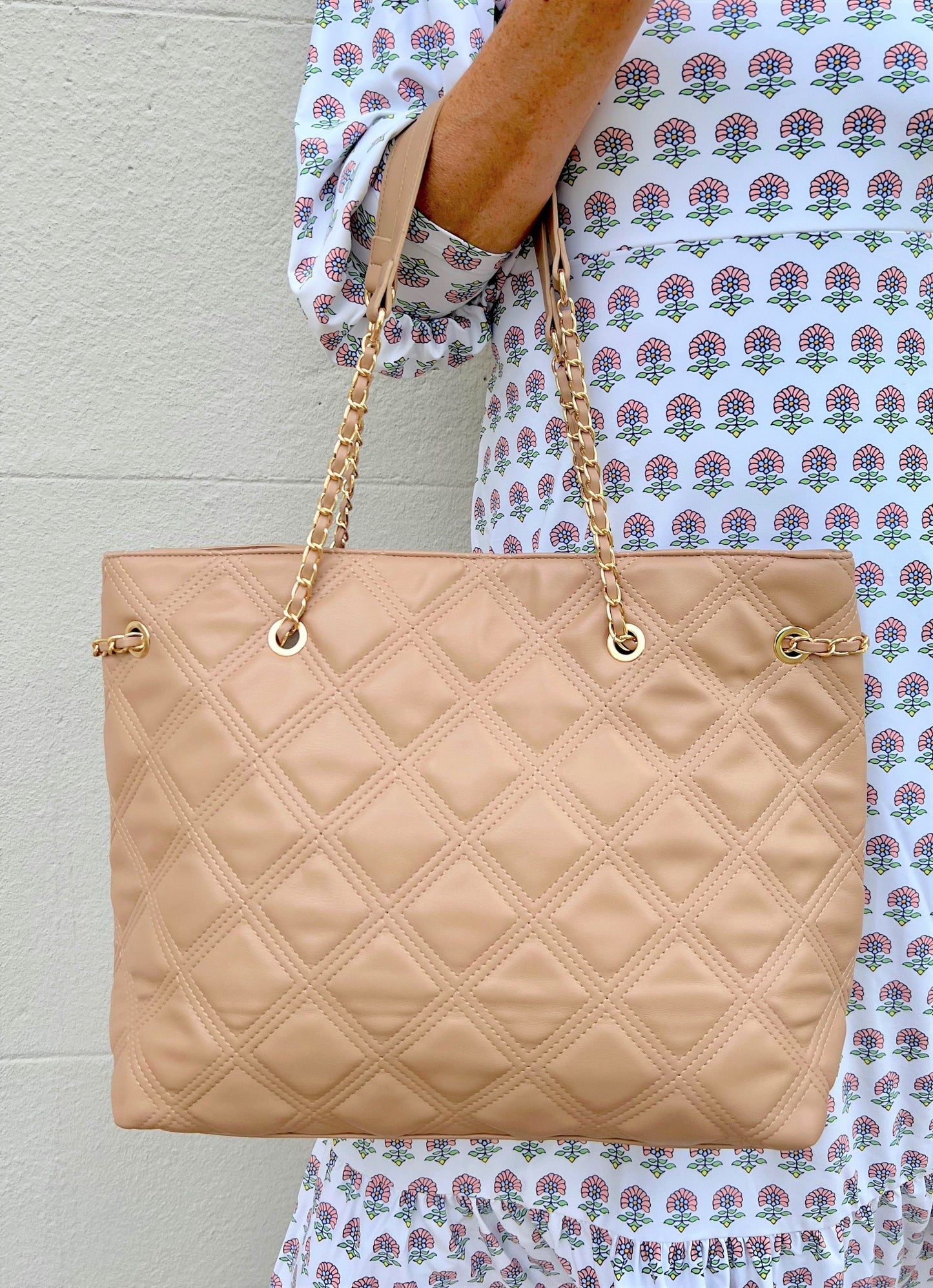 Delilah Quilted Tote Taupe